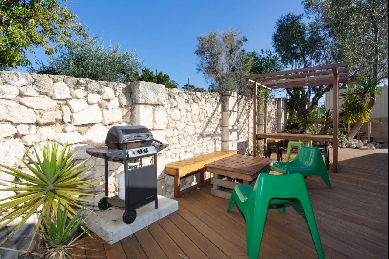 Dingo At White Gum Lodge Fremantle Luaran gambar